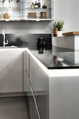 Spoedkeuken Lux Lacquer, Satin Grey High Gloss 4